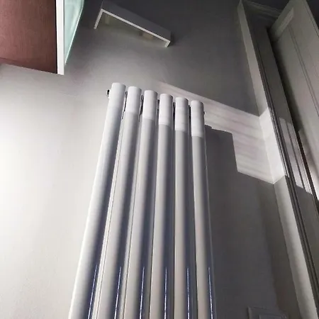Suite Il Letto Sotto Il Tetto Catania Exterior photo