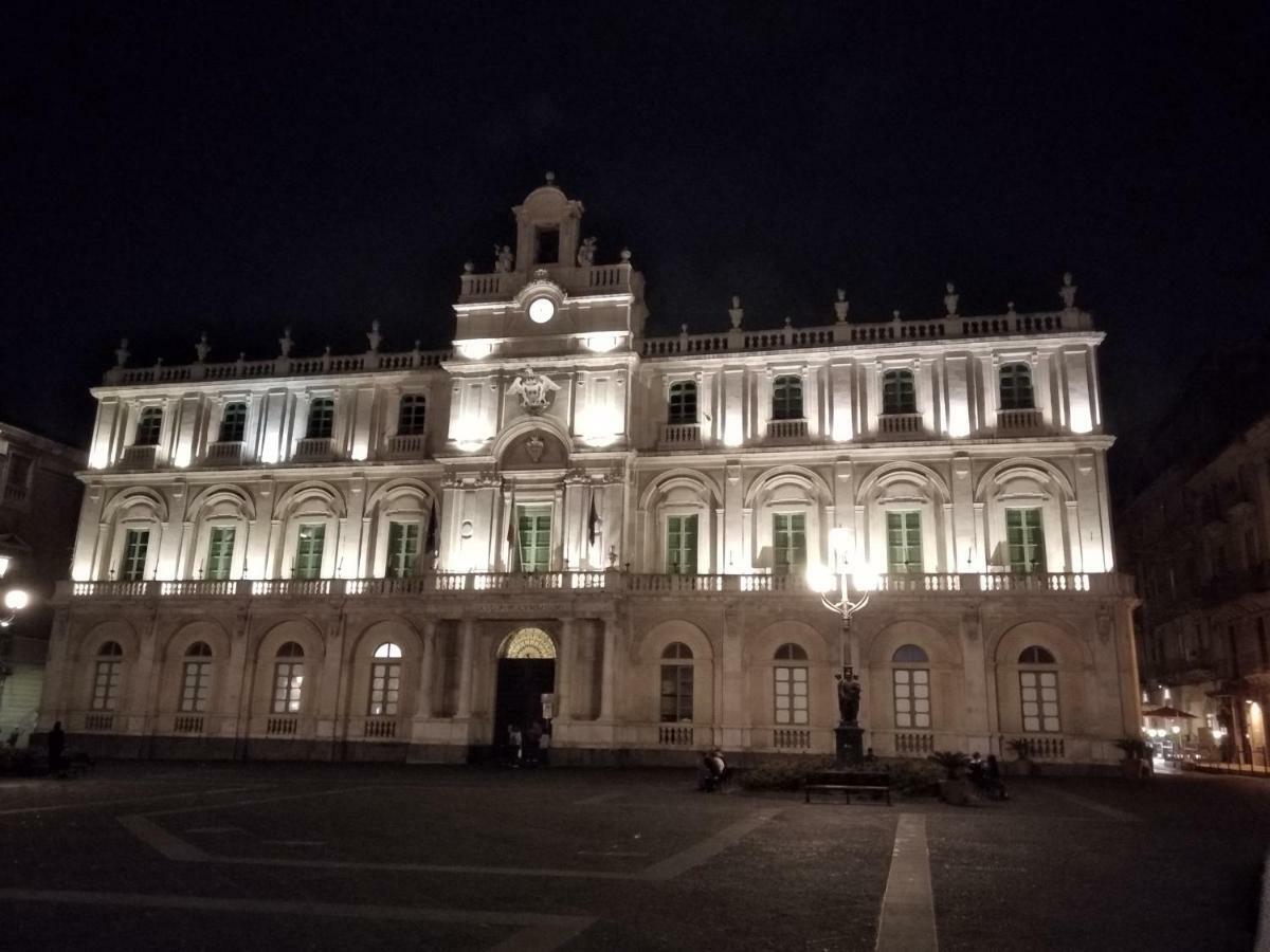 Il Letto Sotto Il Tetto * Catania